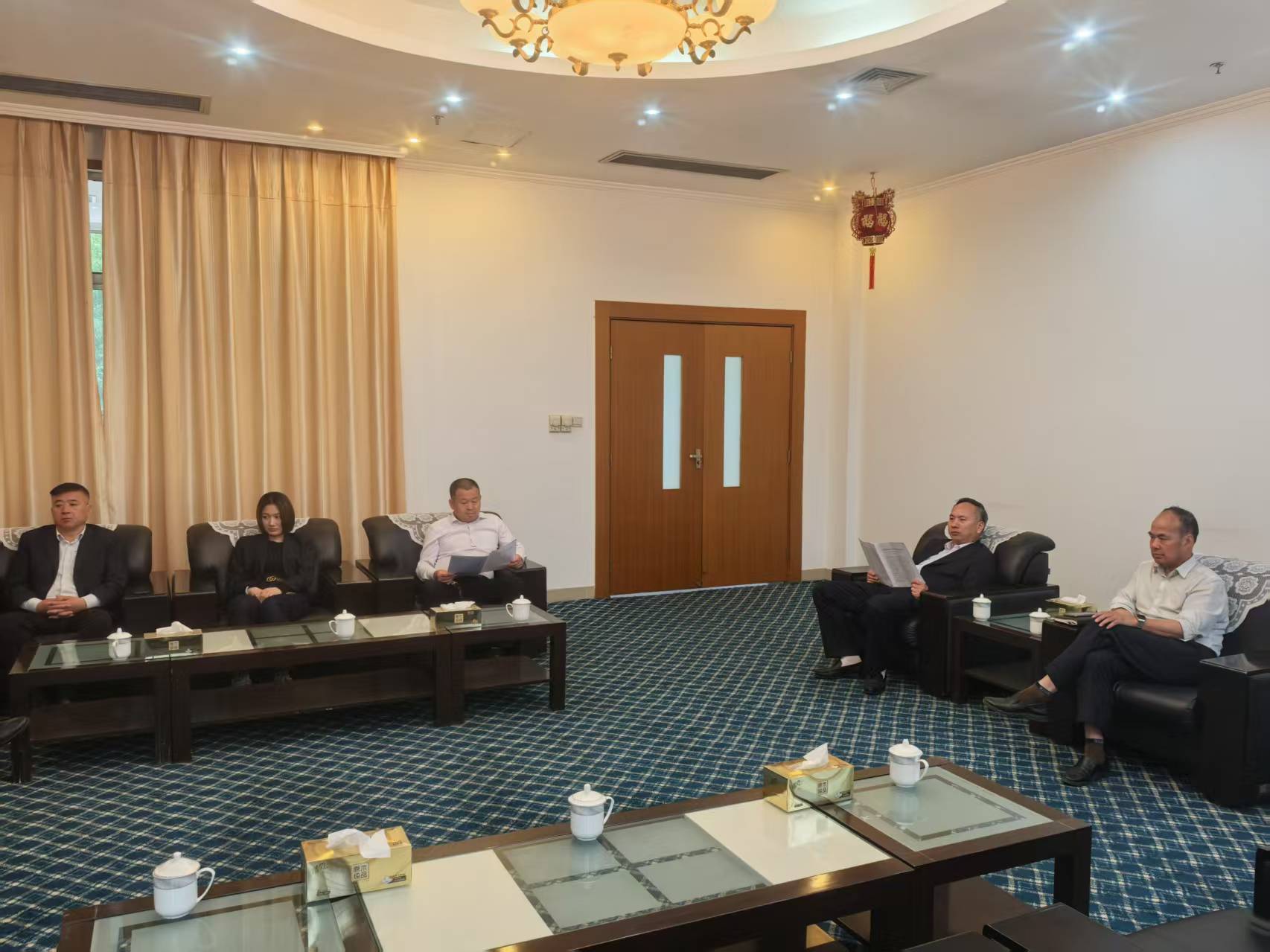 cfeb58d6a68477c53f9e783caf6e3c9.jpg cfeb58d6a68477c53f9e783caf6e3c9.jpg